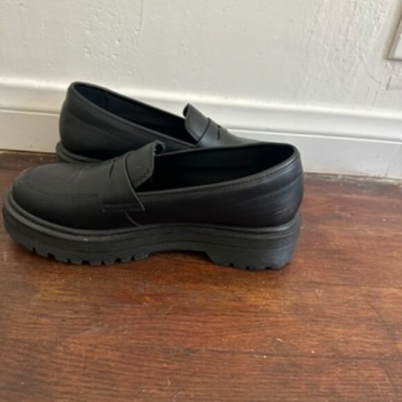 Lulus Chunky Loafer - Picture 4 of 6
